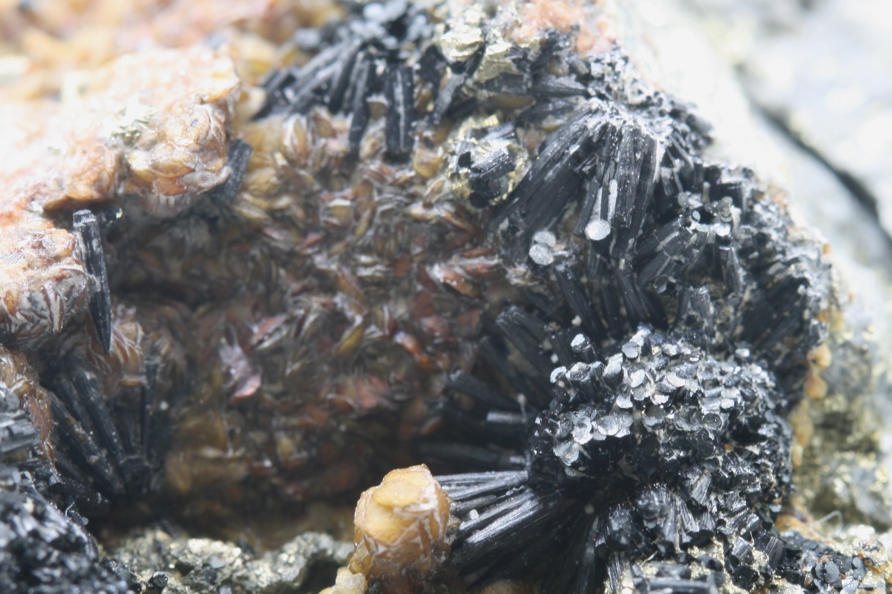 Cronstedtite - Image 11