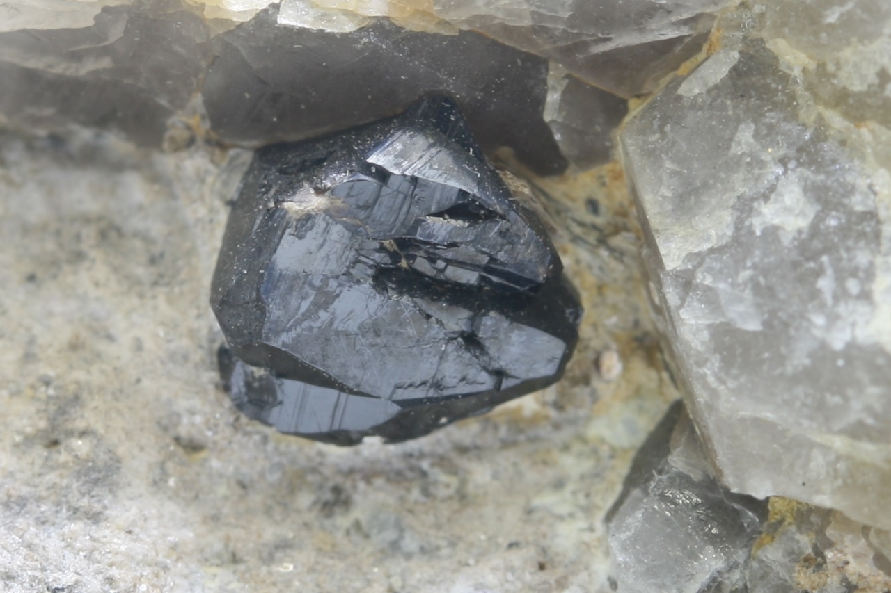 Cassiterite - Image 5