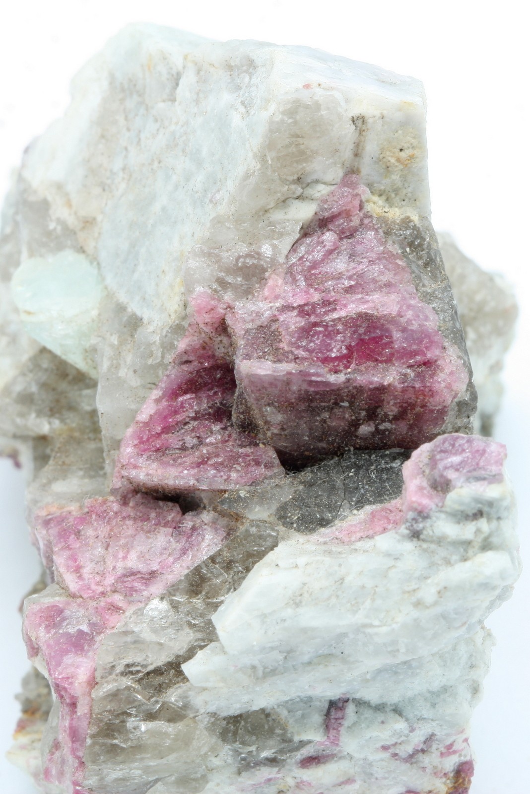 Rhodizite, liddicoatite - Image 6