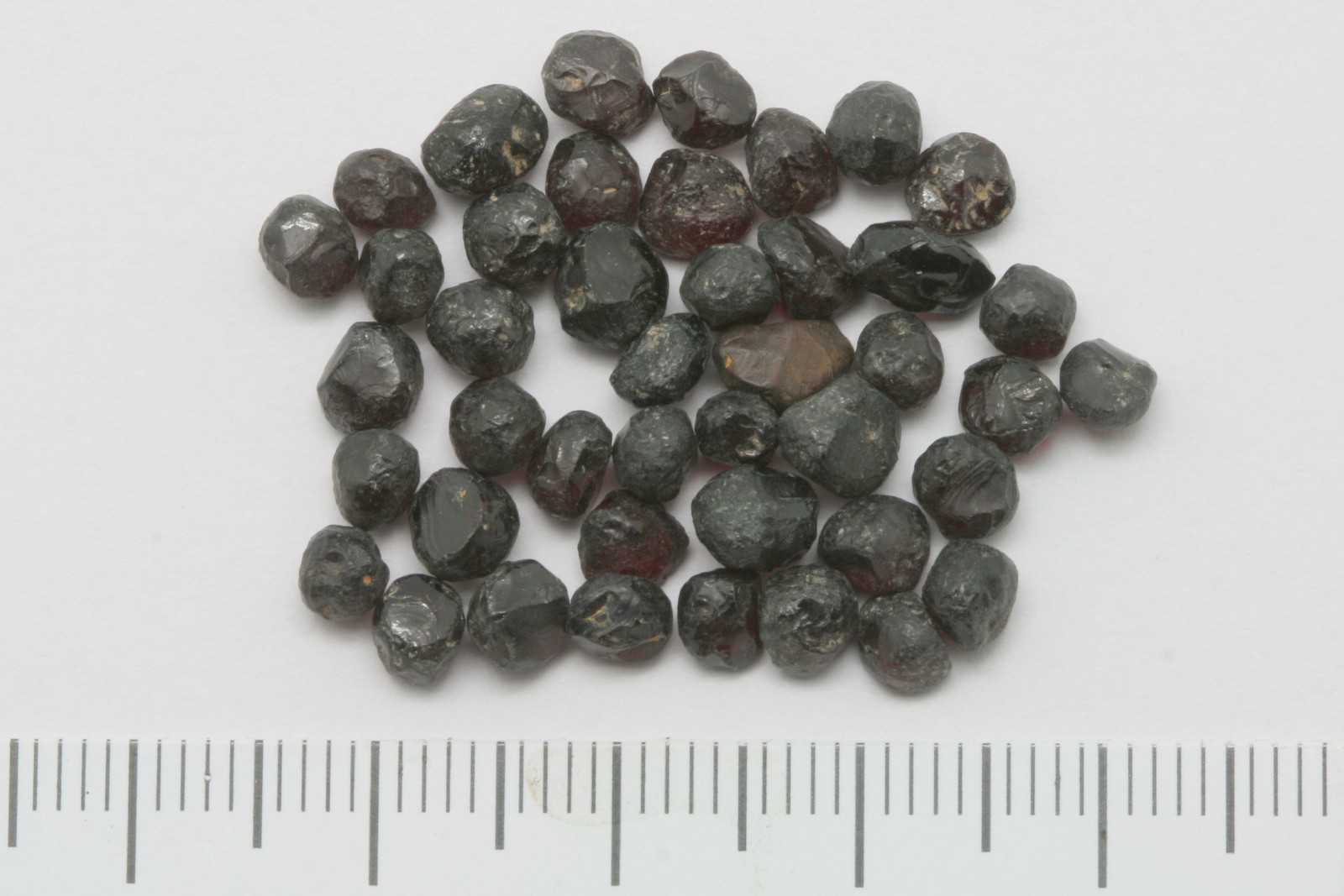 Bohemian garnet - Image 3