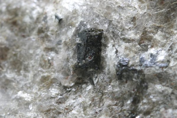 Dravite, almandine - Image 6