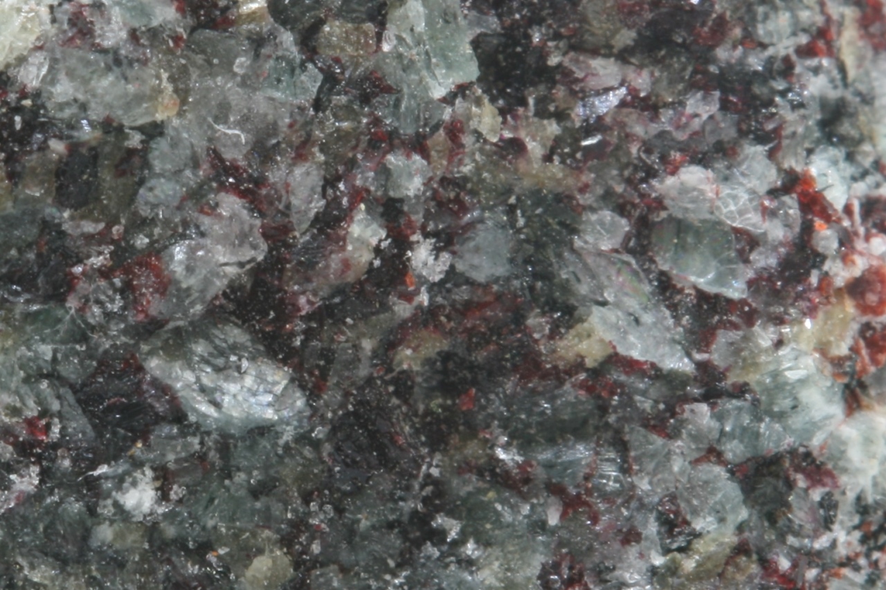 Villiaumite, naujakasite