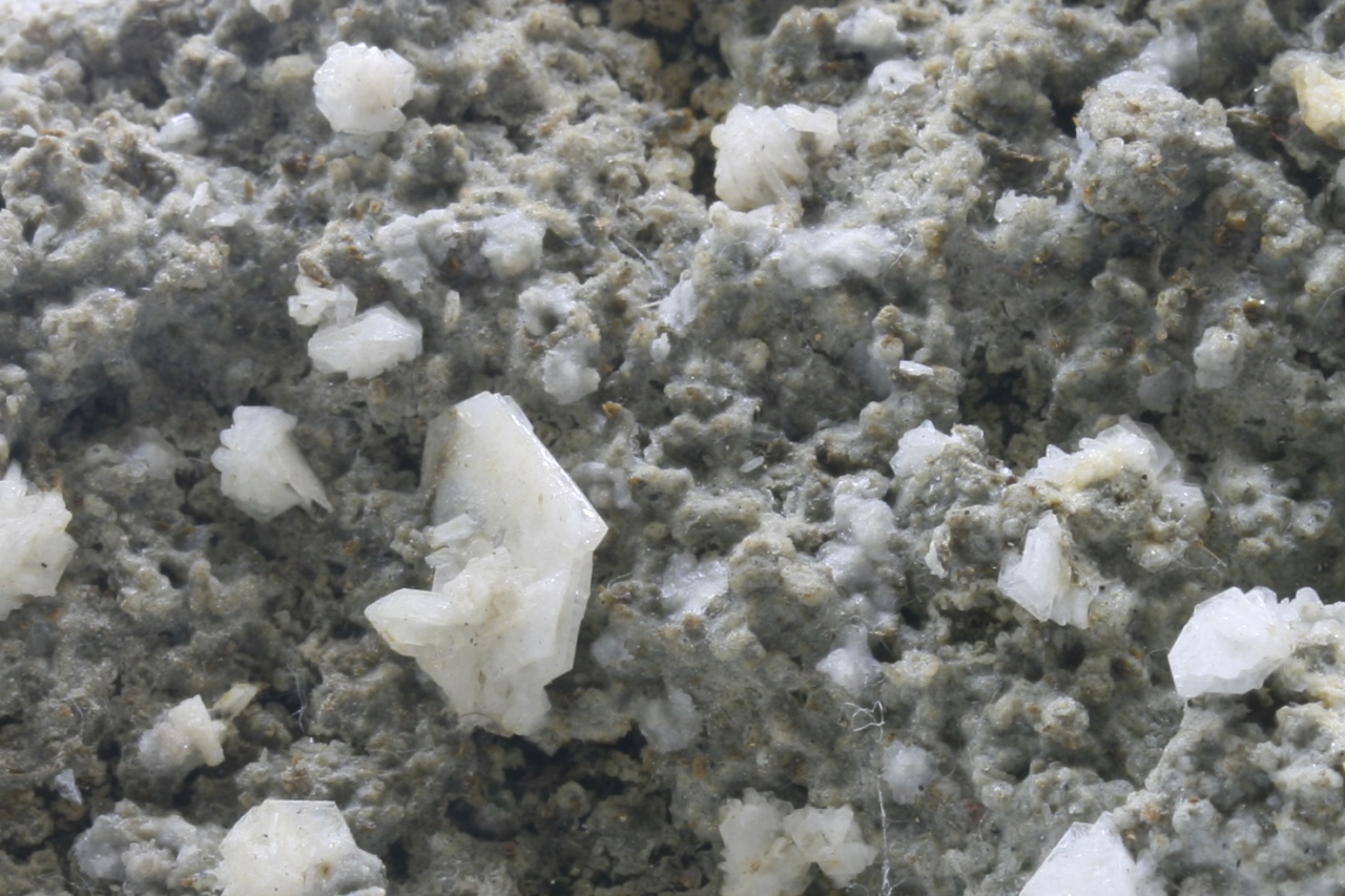Tridymite - Image 5