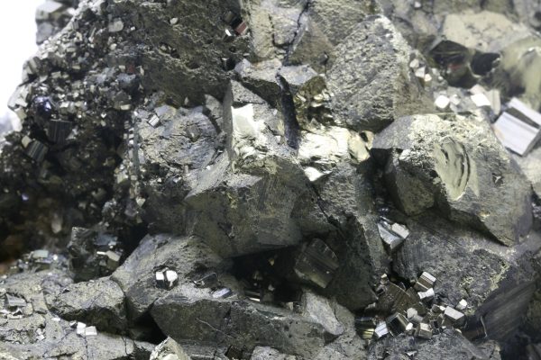 Chalkopyrite, pyrite - Image 12