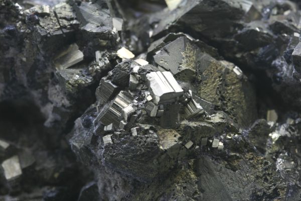 Chalkopyrite, pyrite - Image 15