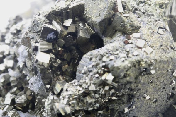Chalkopyrite, pyrite - Image 17