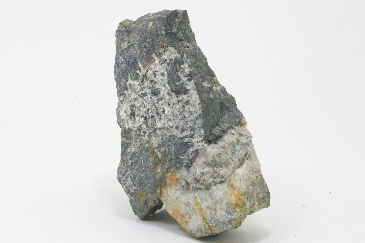 Strontianite - Image 4