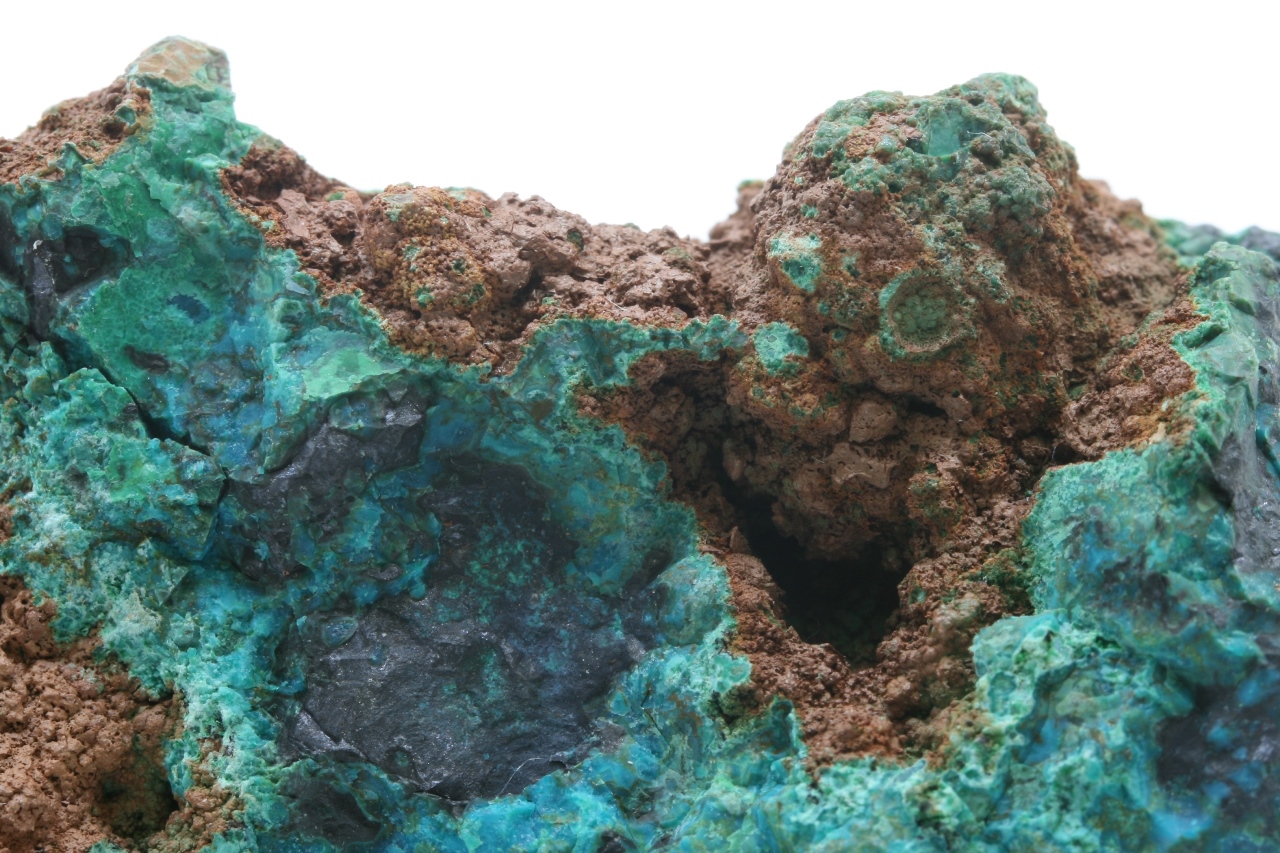 Cuprite, malachite - Image 6
