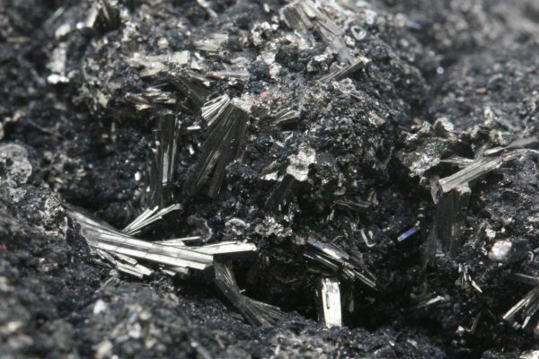 Hutchinsonite - Image 13