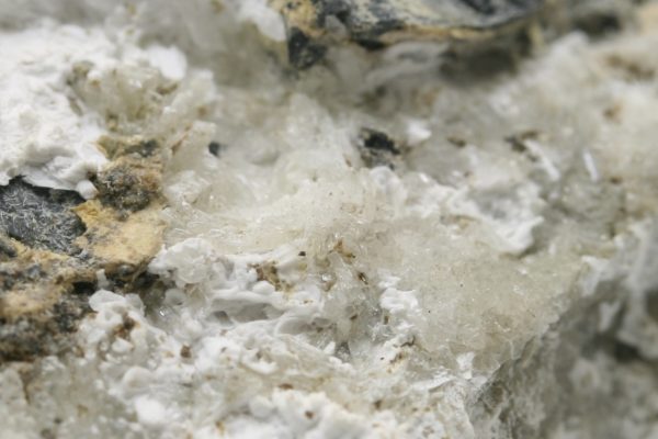 Pharmacosiderite, brassite - Image 10