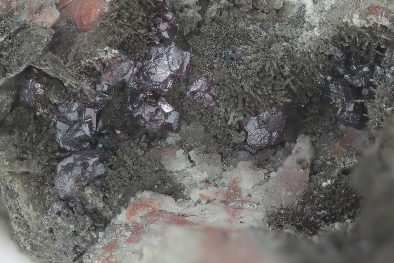 Argenopyrite, proustite