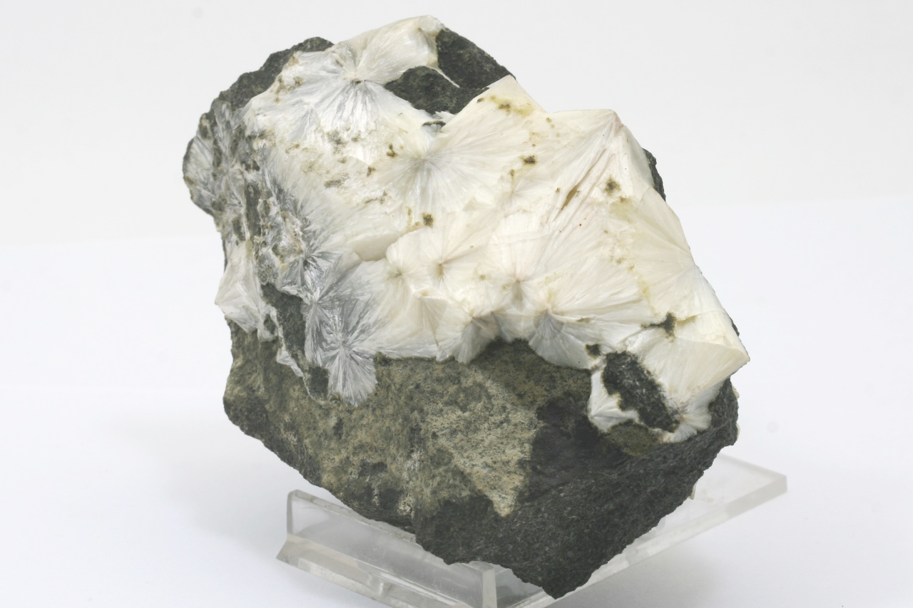 Prehnite - Image 4