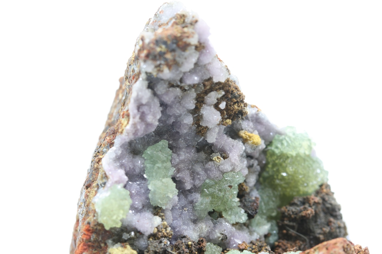 Mn-adamine, austinite