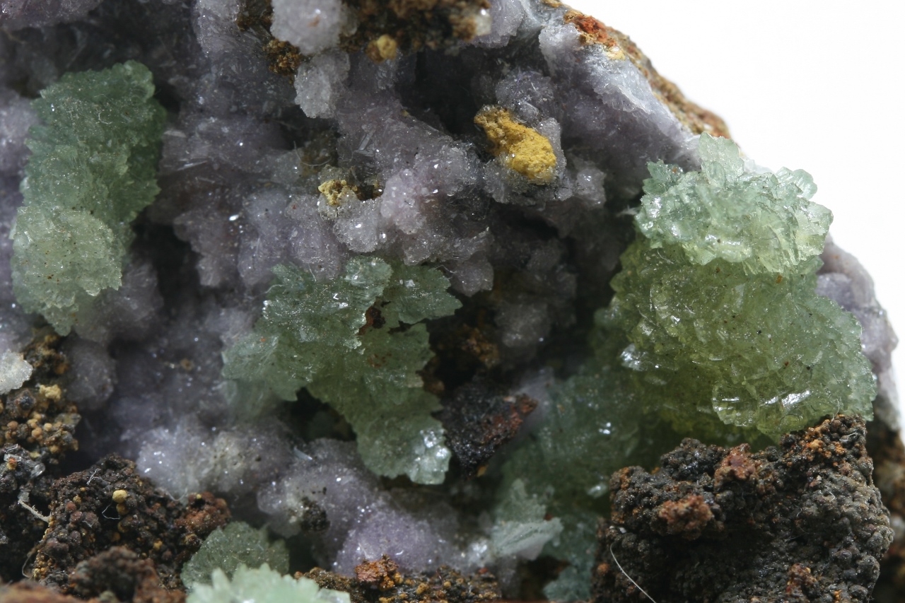 Mn-adamine, austinite - Image 10