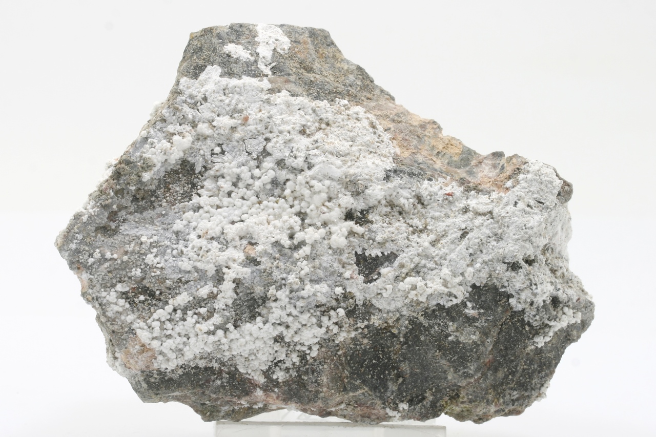 Picropharmacolite, brassite - Image 3