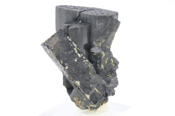 Chevkinite-(Ce)