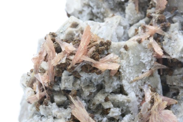 Inesite, hubeite, dolomite - Image 7