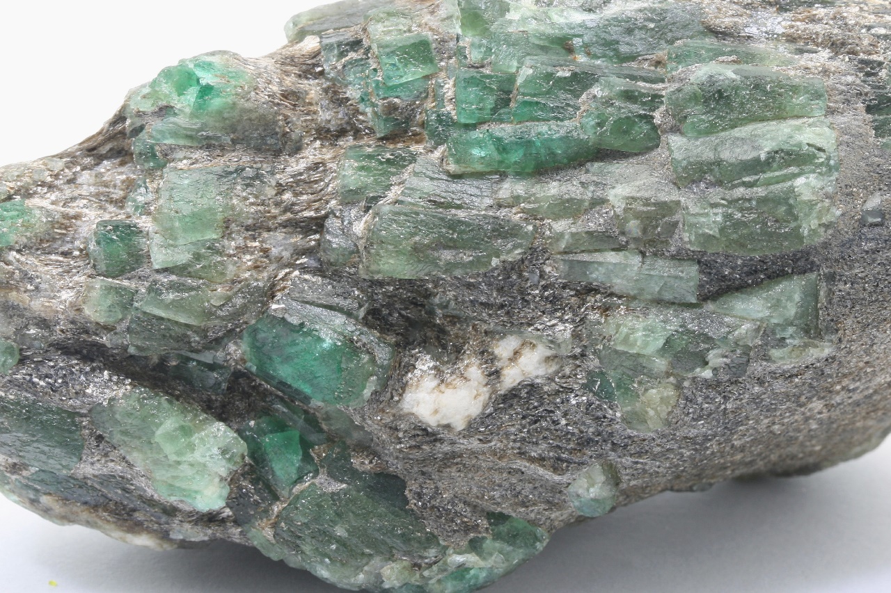 Emerald - Image 5