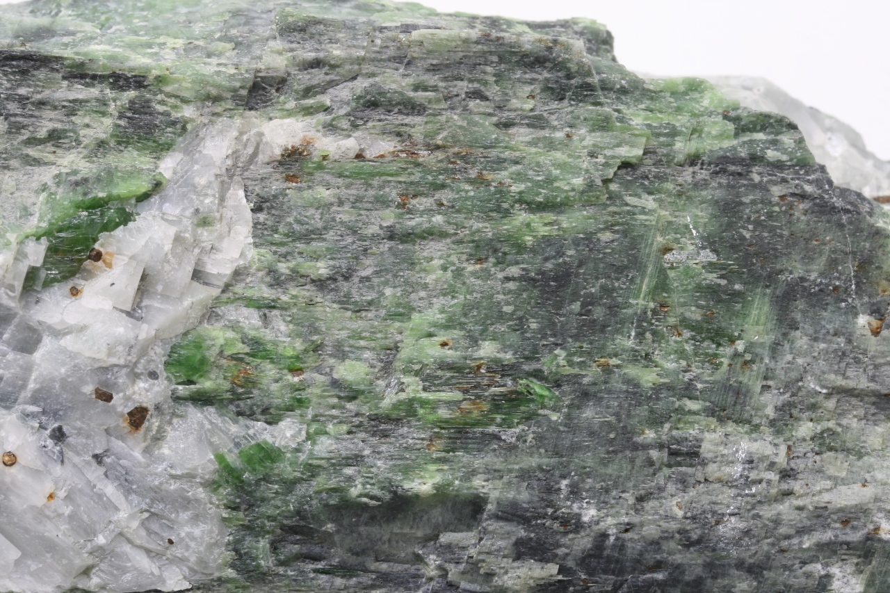 Chrome Diopside - Image 9