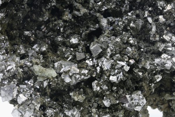 Helvine, arsenopyrite - Image 12