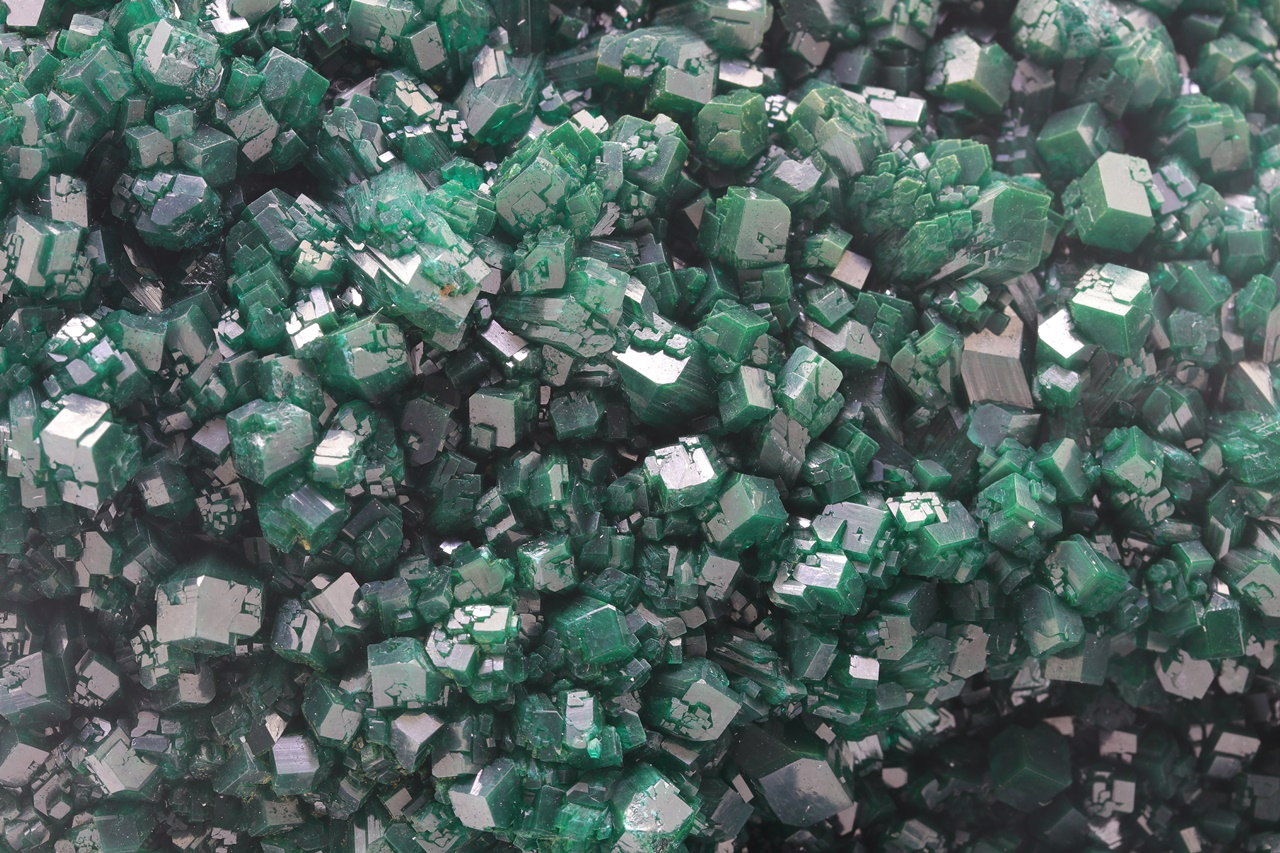 Dioptase - Image 12