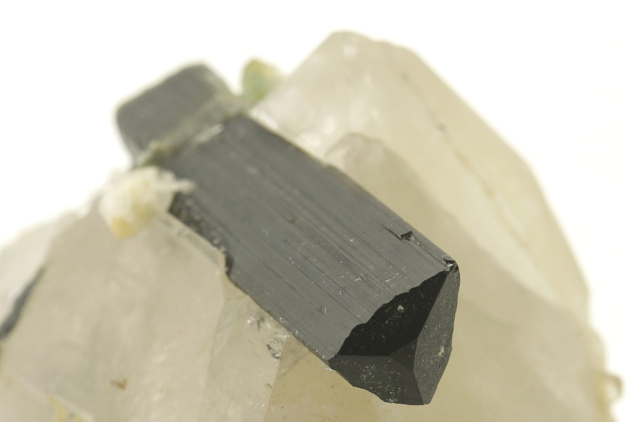 Tourmaline - verdelite - Image 11