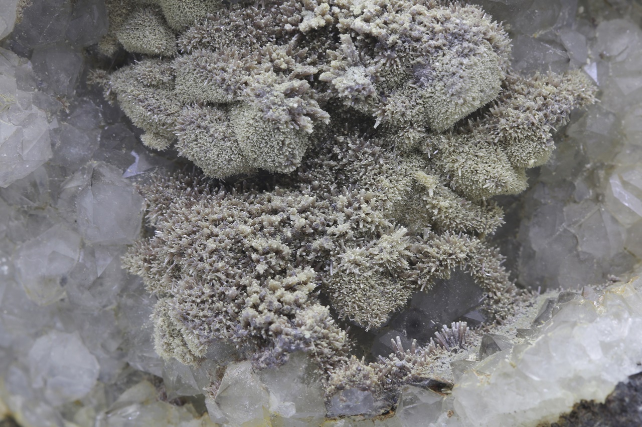 Pyromorphite - Image 8