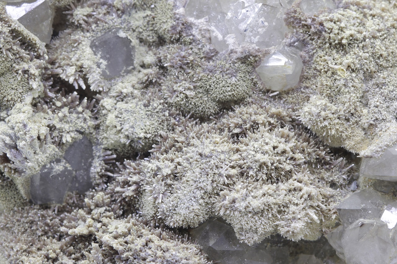 Pyromorphite - Image 12