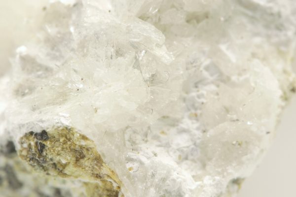 Pharmacosiderite, brassite - Image 10