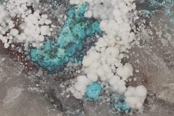 Lindackerite, olivenite, lavendulan, picropharmacolite - Image 10