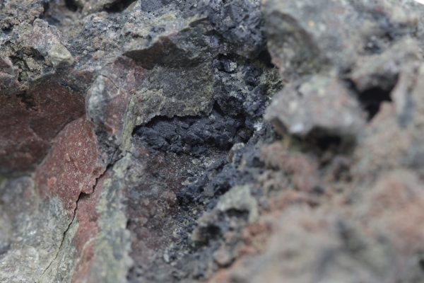 Argentite, chalcopyrite - Image 7