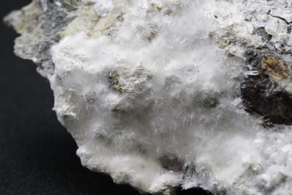 Picropharmacolite, brassite - Image 11
