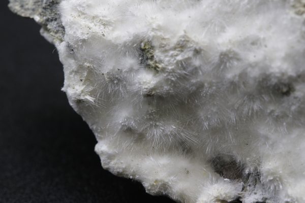 Picropharmacolite, brassite - Image 13