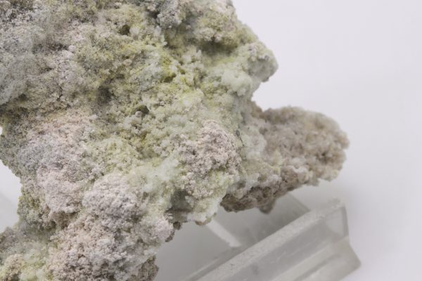Krautite, gypsum