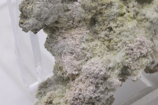 Krautite, gypsum - Image 9