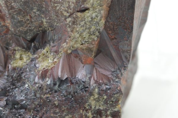 Hematite - Image 7