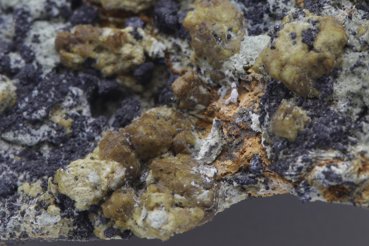 Schoenfliesite - Image 9