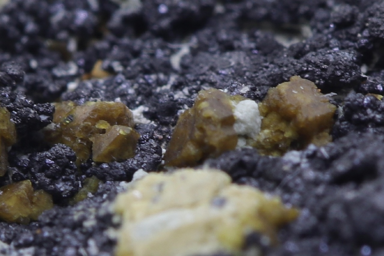 Schoenfliesite - Image 14