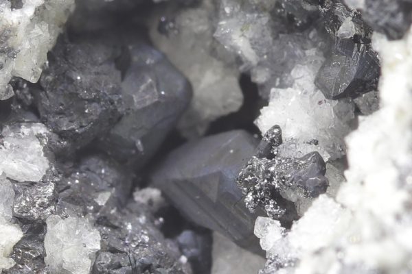 Pyrargyrite, stephanite - Image 11