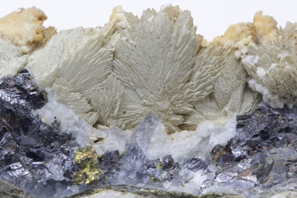 Sphalerite, dolomite, calcite - Image 8