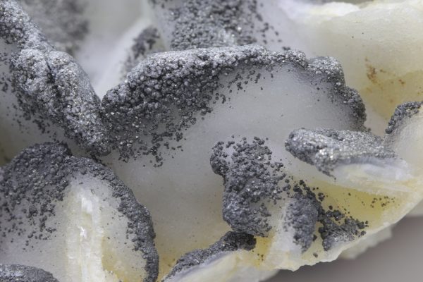 Calcite, pyrite - Image 9