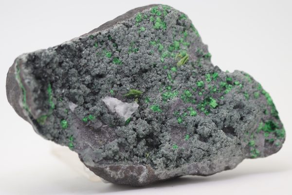 Uvarovite, titanite - Image 2