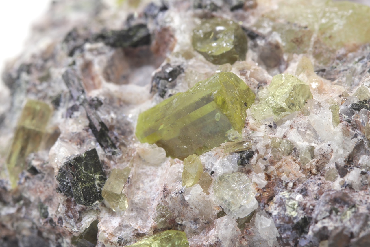 Apatite - Image 9