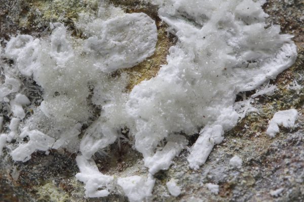 Brassite, pharmacolite - Image 7