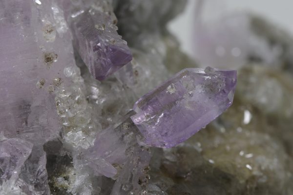 Amethyst - Image 9
