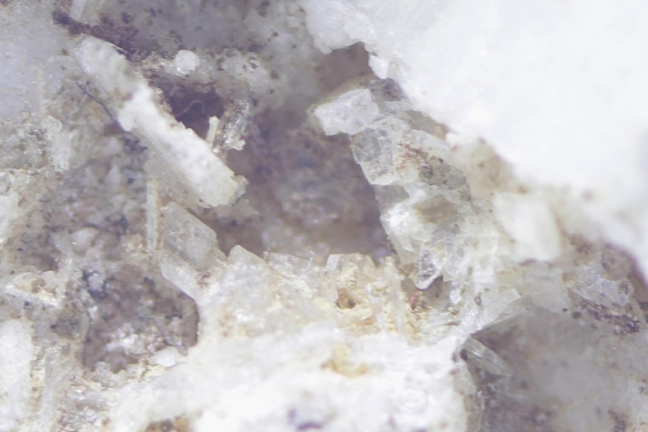 Bertrandite - Image 6
