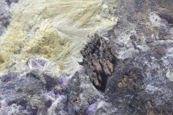 Carpholite, rhodochrosite - Image 7