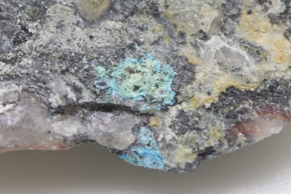 Lindackerite, Lavendulan - Image 5
