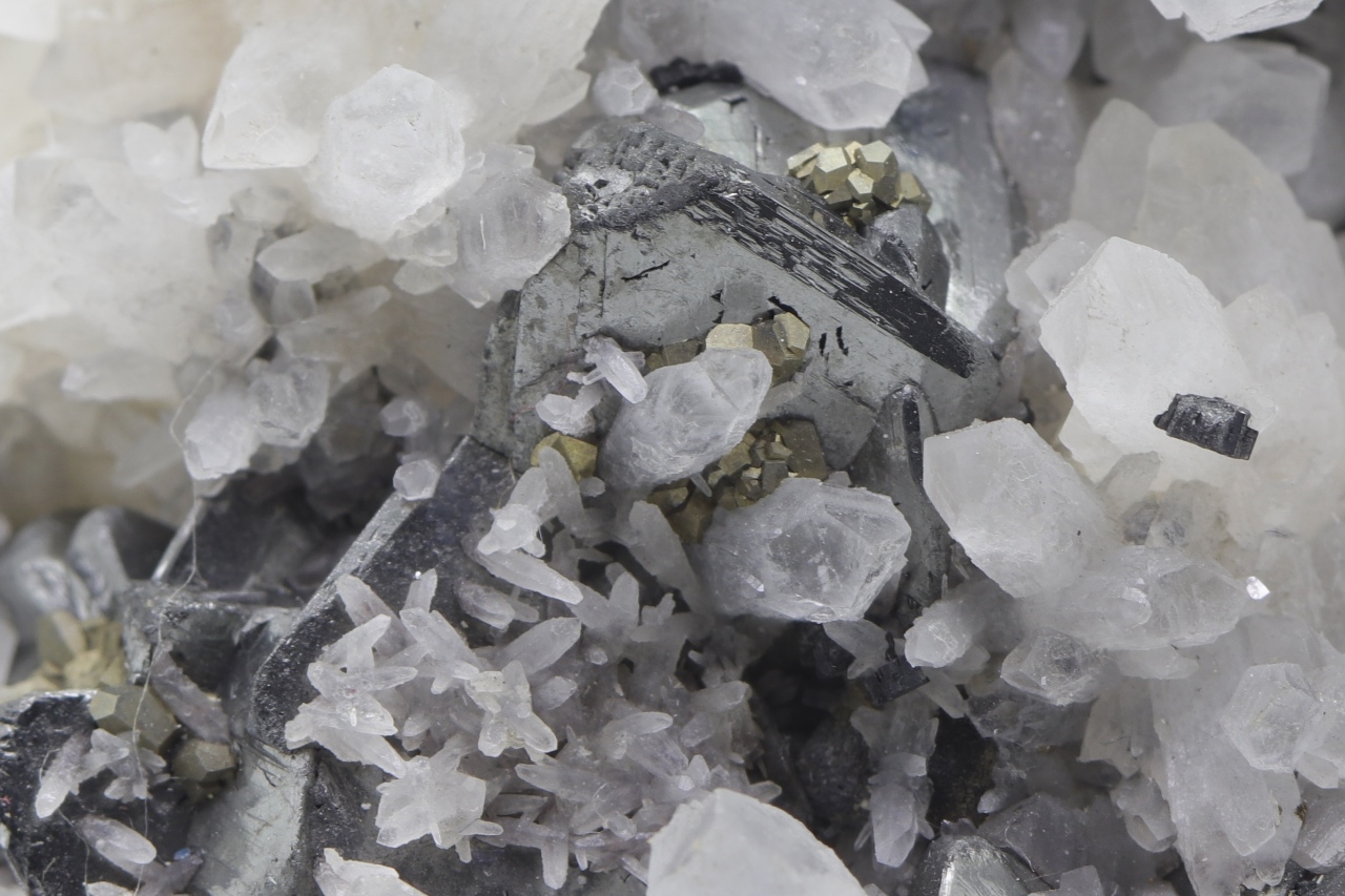 Tetrahedrite - Image 12