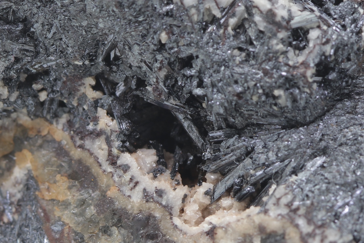 Goethite - Image 8
